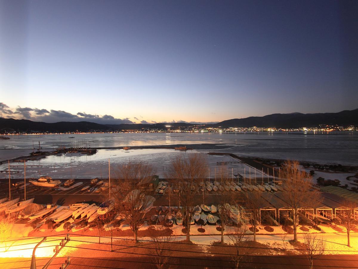 Suwa Lakeside Hotel מראה חיצוני תמונה