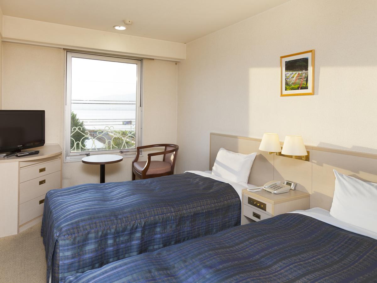 Suwa Lakeside Hotel מראה חיצוני תמונה